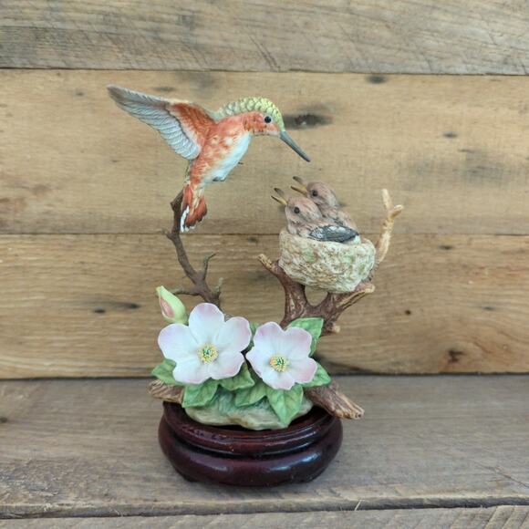 Vtg 1995 Maruri Allens Hummingbird Babies Nootka Rose Porcelain